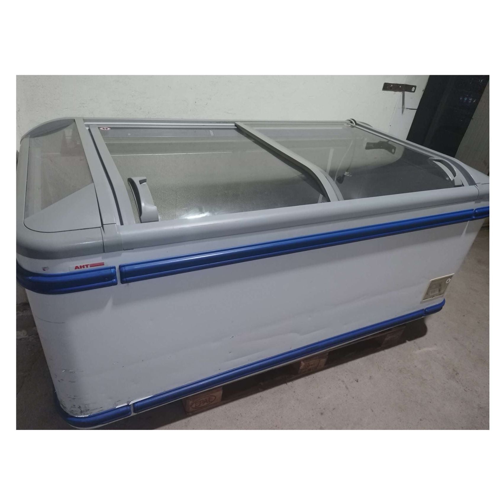 kasutatud sügavkülmkirst